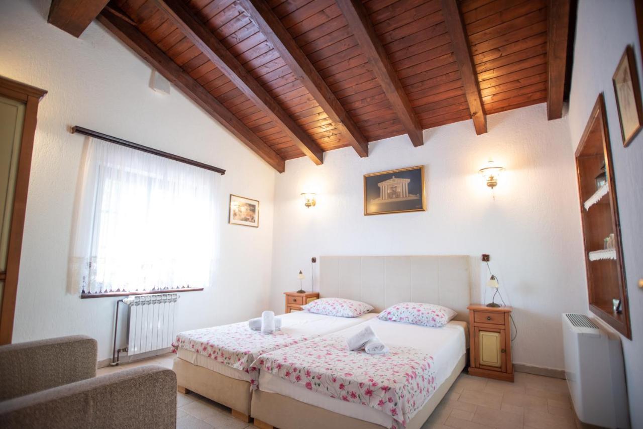 Villa Amalia Široki Brijeg Exterior foto